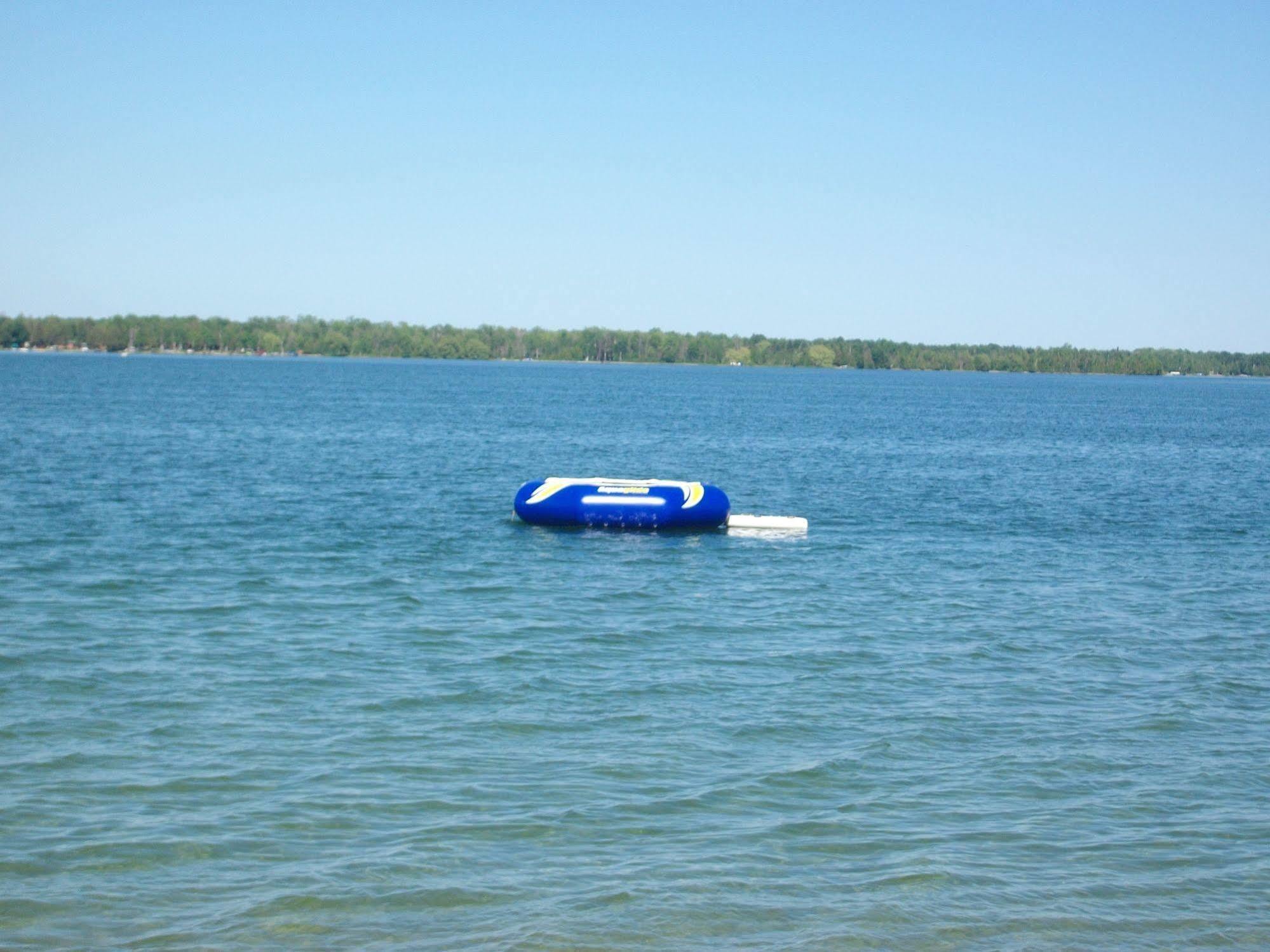 Grand Lake Resort Presque Isle Exteriör bild